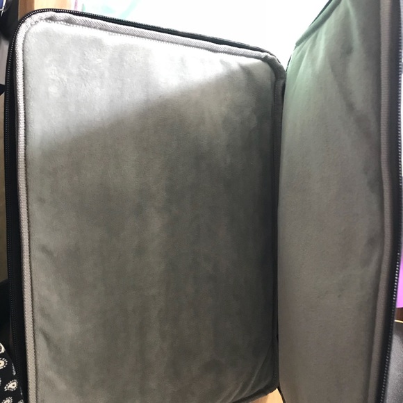 PROCASE LAPTOP CASE/SLEEVE - Picture 2 of 5